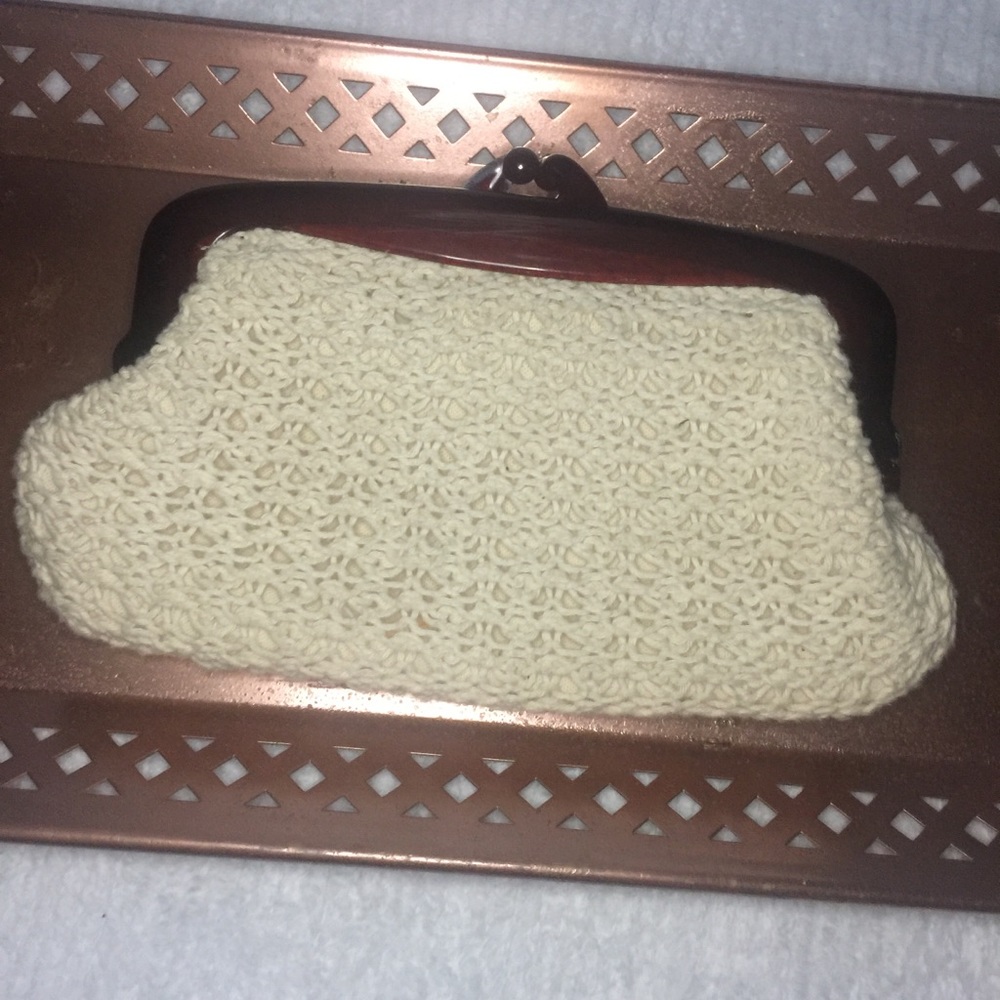 Ivory Crochet Clutch Hangbag Purse Wristlet Faux Wooden Detail Clip Closure
